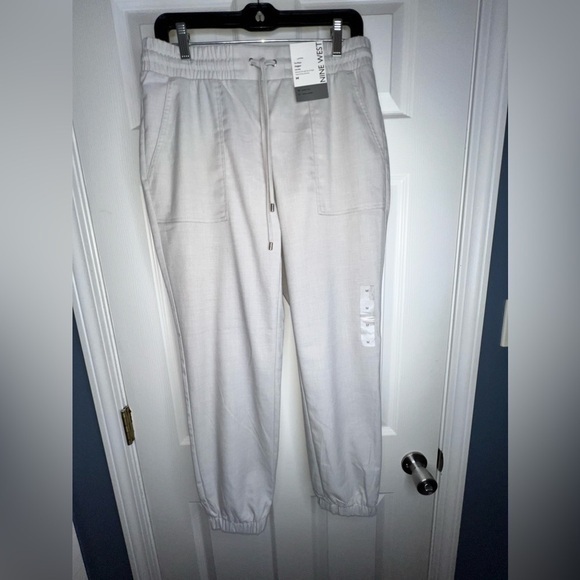 NWT Nine West Womens Medium Gray Mid Rise Crop Tapered Leg Jogger Pants M - Picture 1 of 14